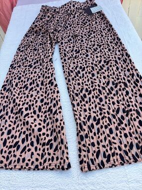 Soho Apparel Pink Wide-Leg Animal Print Palazzo Pants